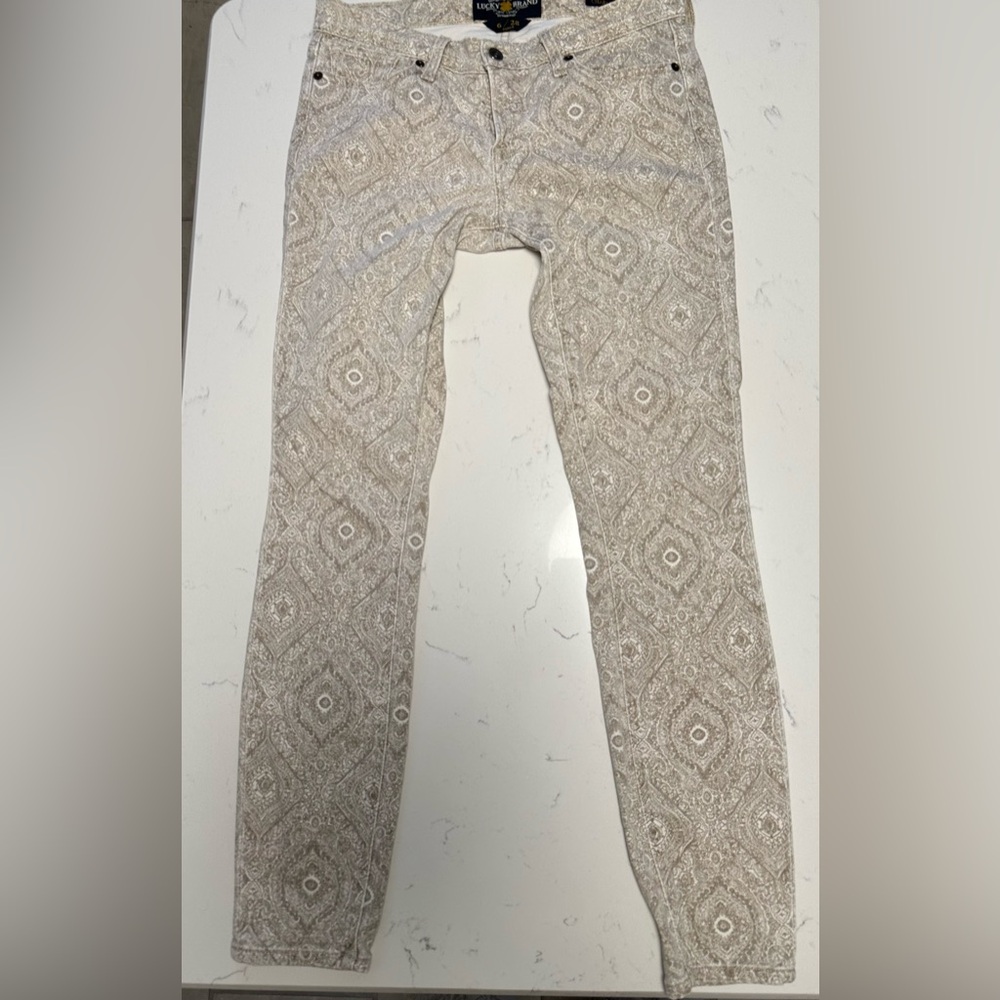 Lucky Brand patterned Charlie Skinny ankle Jeans Size 6/28 VGUC